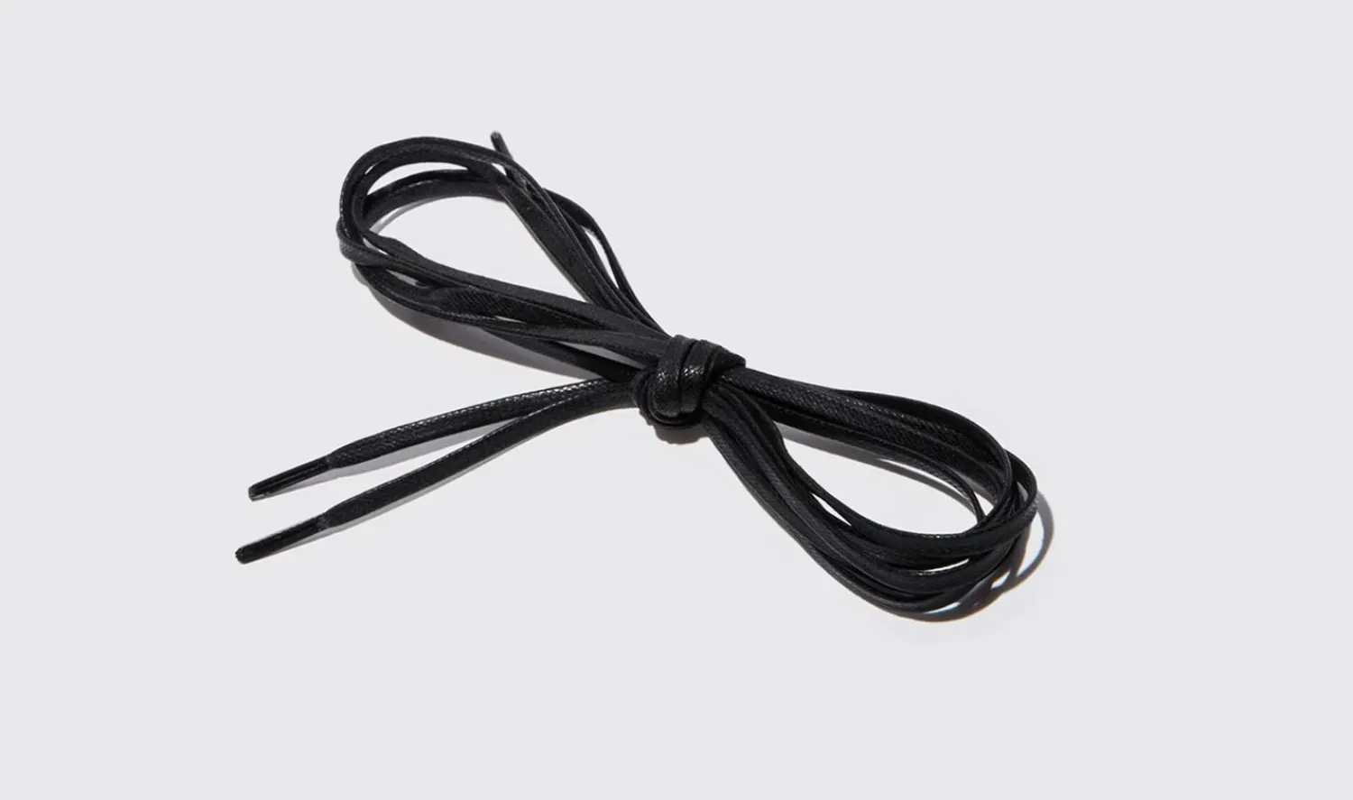 Shop Scarosso Laccio Nero Piatto Black